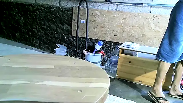 ewuich1 online show from September 30, 5:07 pm