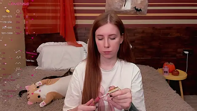 MilanaMua online show from November 14, 6:12 am