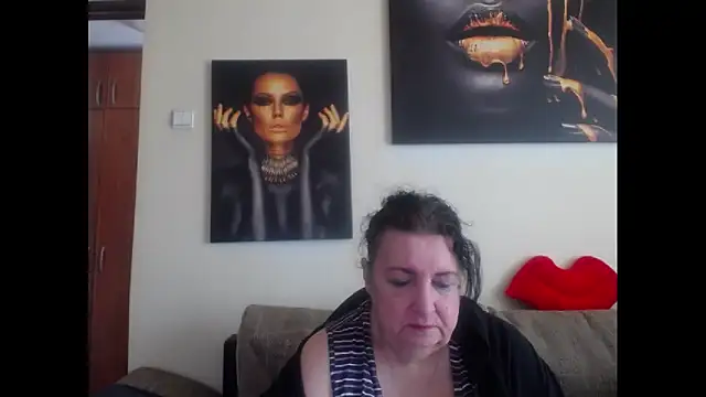 maturekorine online show from April 8, 8:03 am