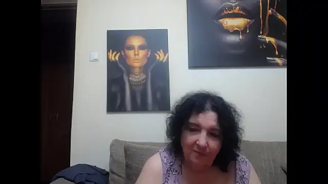 maturekorine online show from April 13, 9:09 pm