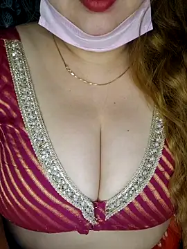 Snapshot of Rupaleesexy chatting on April 2, 6:05 pm Rupaleesexy online show from April 2, 6:05 pm