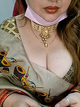 Snapshot of Rupaleesexy chatting on July 3, 6:58 pm Rupaleesexy online show from July 3, 6:58 pm