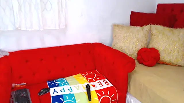 SEXYCARLITA09 online show from April 10, 9:30 pm