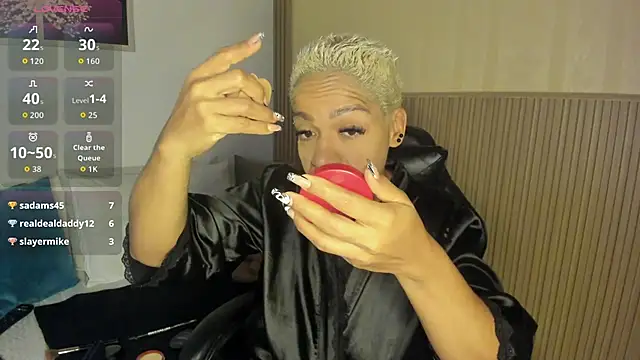 summer night  online show from November 9, 1:09 pm