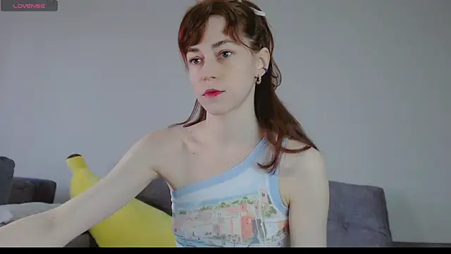 Snapshot of Amina_Barbarian chatting on March 22, 11:11 am Amina Barbarian online show from March 22, 11:11 am