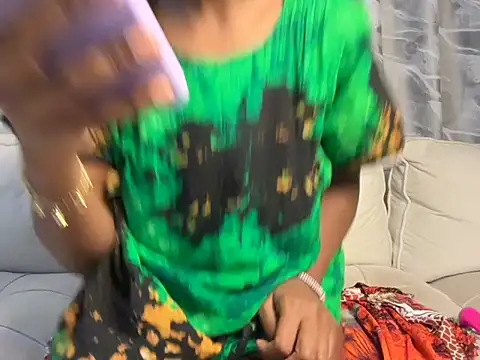 Chocolate queen2 online show from November 24, 4:34 am