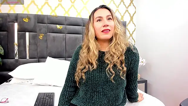 RubbyTaylor online show from October 21, 2:18 pm