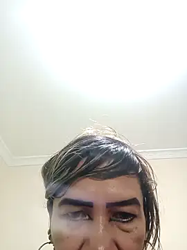 Snapshot of LITLESTAR chatting on October 9, 7:12 pm LITLESTAR online show from October 9, 7:12 pm