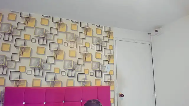 Snapshot of LITLESTAR chatting on October 30, 6:30 pm LITLESTAR online show from October 30, 6:30 pm