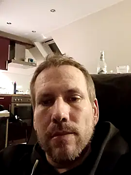 Jan38re online show from October 3, 7:22 pm