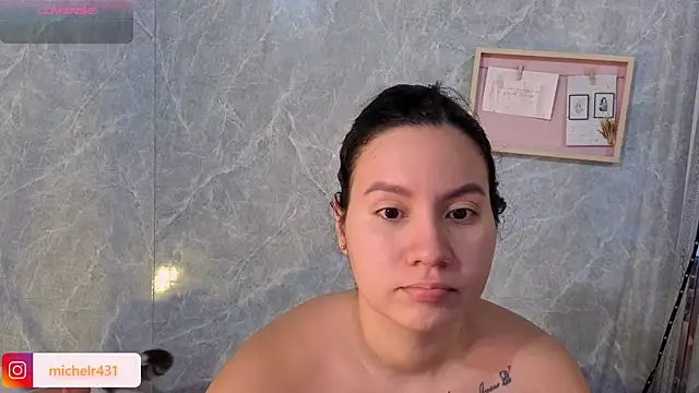 Mia  reys online show from April 16, 12:39 pm