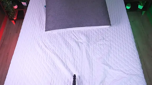 RaquelLust online show from March 13, 7:42 am