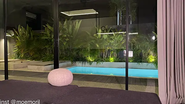 Snapshot of Golden_Aline chatting on February 19, 2:13 pm Golden Aline online show from February 19, 2:13 pm