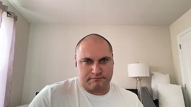 SluggishChase99 online show from November 28, 5:26 pm