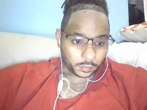 Snapshot of Dj-yefri-pauta chatting on April 19, 12:54 am Dj-yefri-pauta online show from April 19, 12:54 am