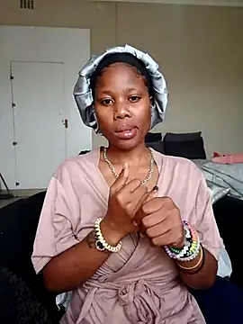 PerfectionBerrie online show from February 24, 6:11 am