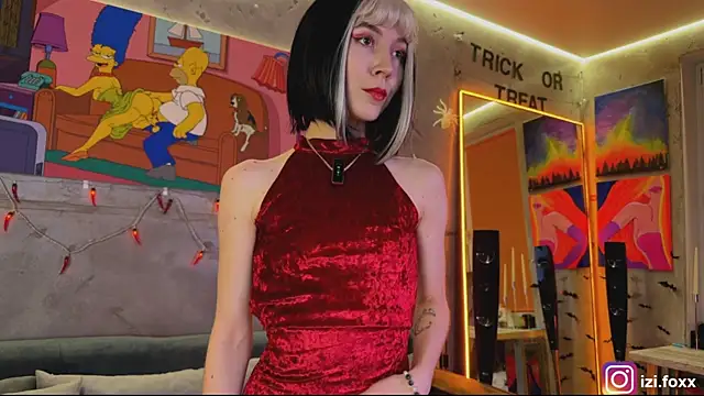 Snapshot of izi-fox chatting on October 30, 4:19 pm izi-fox online show from October 30, 4:19 pm