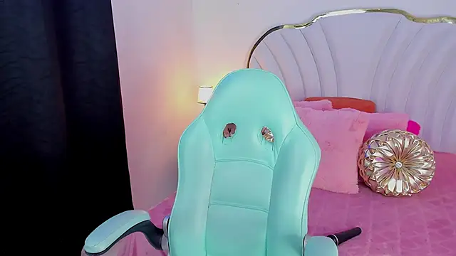 EmmaCrush online show from February 4, 10:34 pm