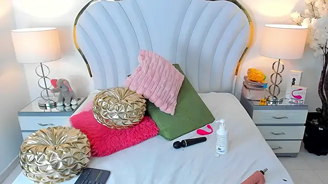 EmmaCrush online show from March 15, 8:32 pm