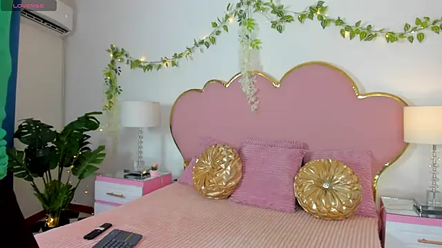 EmmaCrush online show from September 13, 8:52 pm