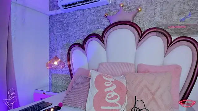 EmmaCrush online show from March 25, 9:21 pm