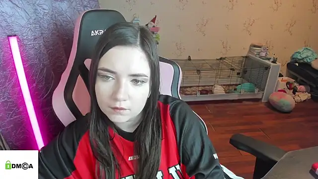 Crazy forest fairy online show from February 5, 1:21 am