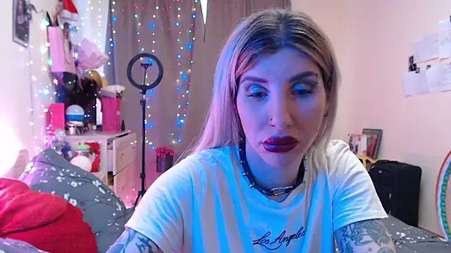 BLACKPeonyy online show from November 20, 10:37 am