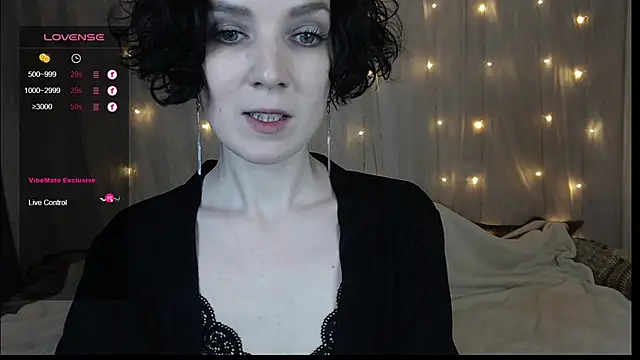 TinaWince online show from December 28, 4:51 am