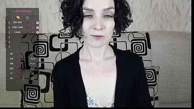 TinaWince online show from February 5, 8:32 am