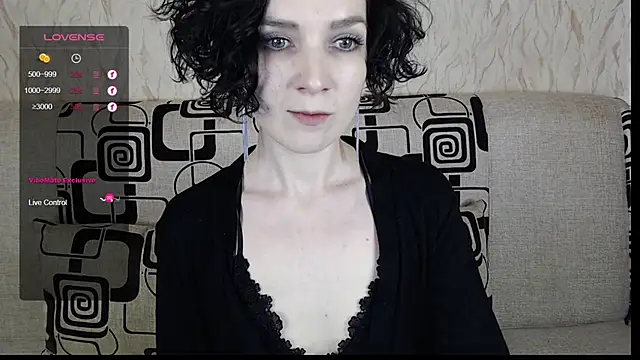 TinaWince online show from February 6, 8:50 am