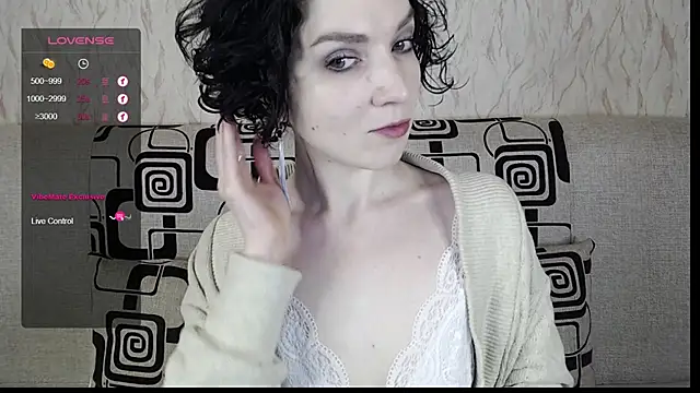 TinaWince online show from February 15, 5:51 am