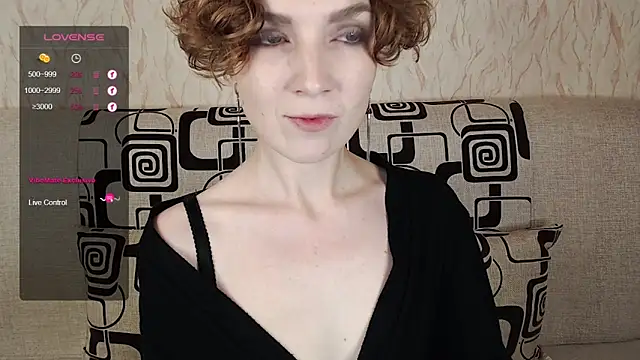 TinaWince online show from October 5, 4:33 am