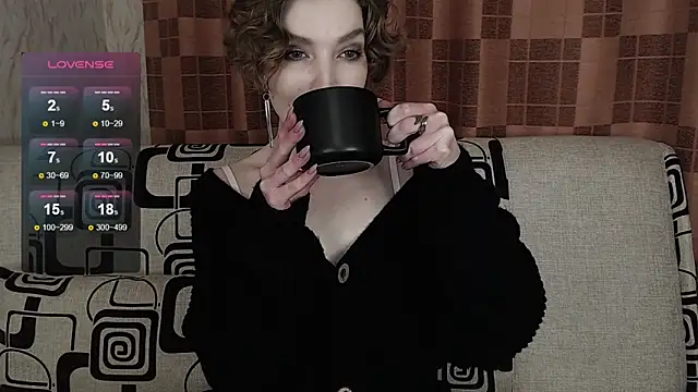 TinaWince online show from February 12, 4:40 am