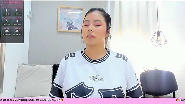  alaiasmile  online show from January 28, 7:21 pm