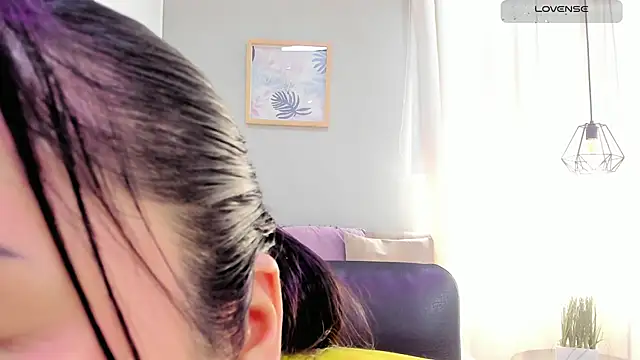  alaiasmile  online show from March 26, 7:19 pm