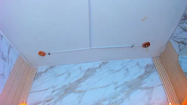 kendalltaylorr online show from March 29, 3:17 am