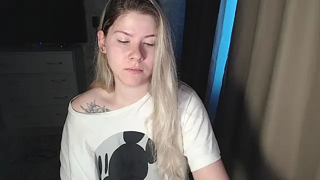 MelissaXKinky online show from December 26, 3:49 am