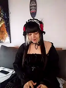 Snapshot of Charlotte_Myers chatting on June 8, 7:47 pm Charlotte Myers online show from June 8, 7:47 pm