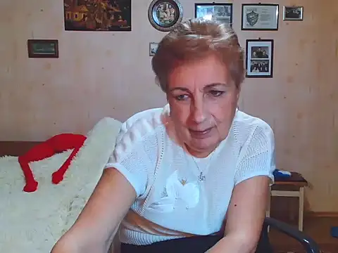 Snapshot of Victoria5643 chatting on March 14, 6:46 pm Victoria5643 online show from March 14, 6:46 pm