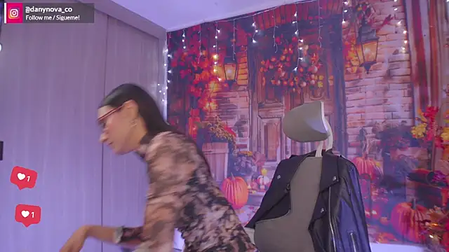 DanyNova Co online show from October 29, 9:05 pm