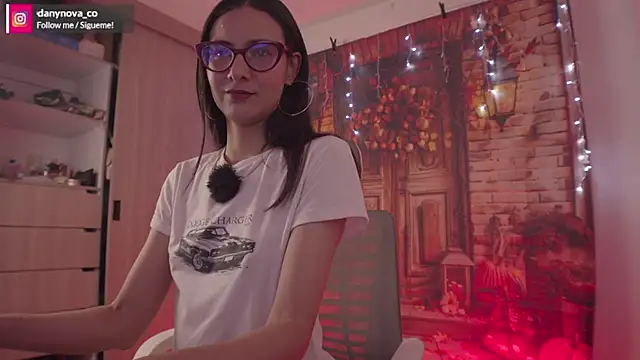 DanyNova Co online show from November 9, 9:13 pm