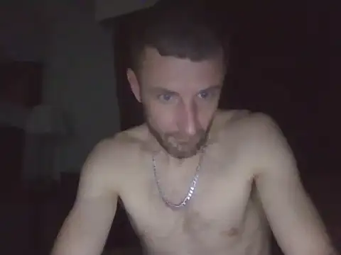 Snapshot of HungStud4You chatting on February 2, 10:25 am HungStud4You online show from February 2, 10:25 am