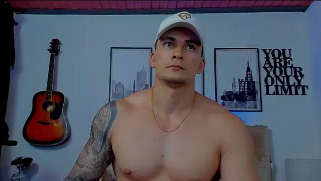 seancarreraa online show from January 9, 12:03 am