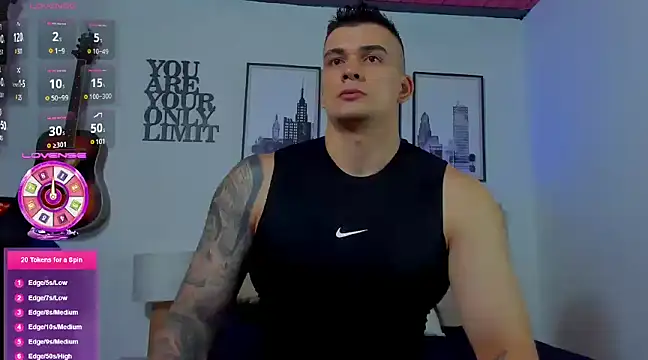 seancarreraa online show from March 17, 9:45 pm