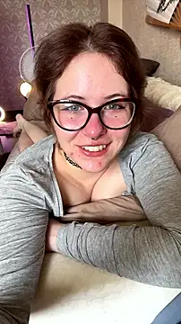 Snapshot of lily_noris chatting on August 4, 7:55 am lily noris online show from August 4, 7:55 am