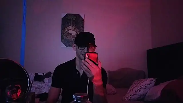 hailzeffn online show from April 3, 10:30 pm