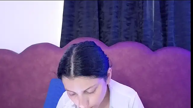 sophy rock online show from April 13, 7:19 pm