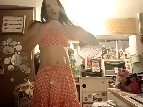 whitetrashdirtyslut online show from March 9, 10:41 am