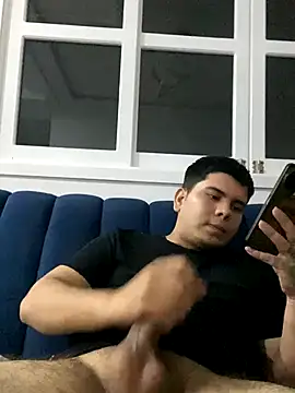 Snapshot of juanalge26 chatting on September 14, 4:11 am juanalge26 online show from September 14, 4:11 am