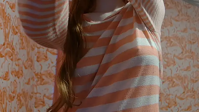 Snapshot of strawberrysmoothie chatting on October 28, 7:38 pm strawberrysmoothie online show from October 28, 7:38 pm